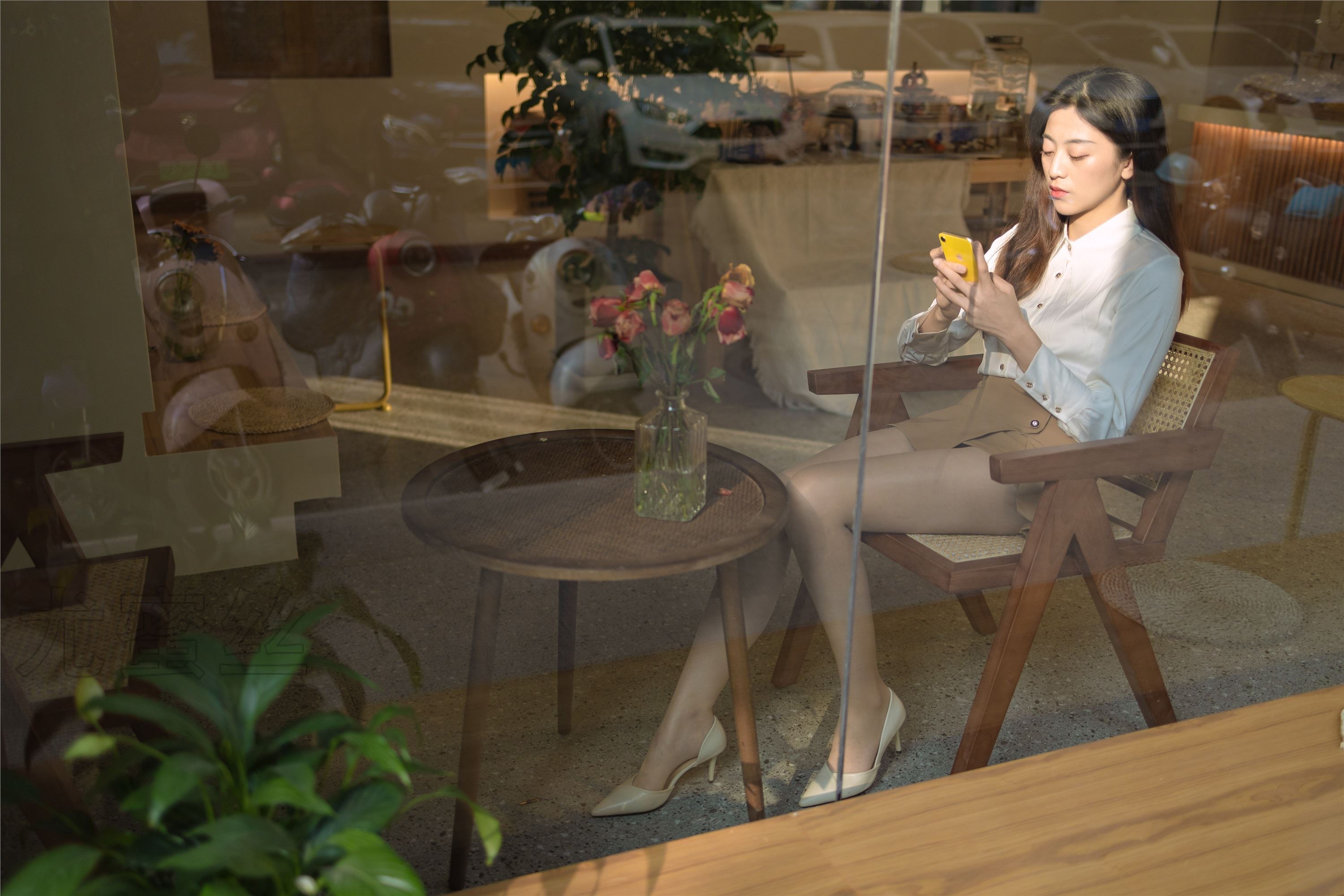 尤蜜丝 穿搭写真 NO.090